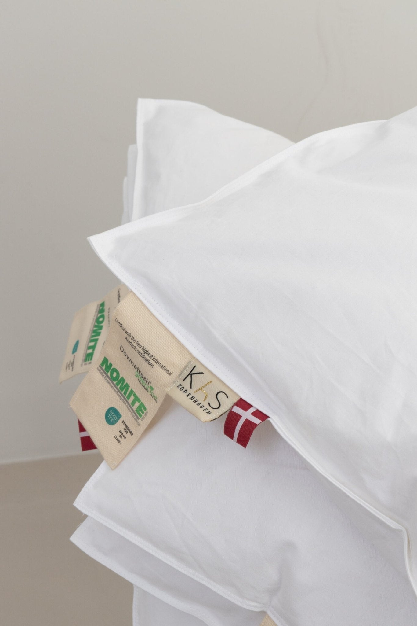 Mini Viking Pillow - White van KAS Kopenhagen | Kids Conceptstore Le Fanfare
