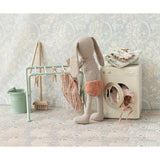 Miniature Drying Rack W. Pegs van Maileg | Kids Conceptstore Le Fanfare