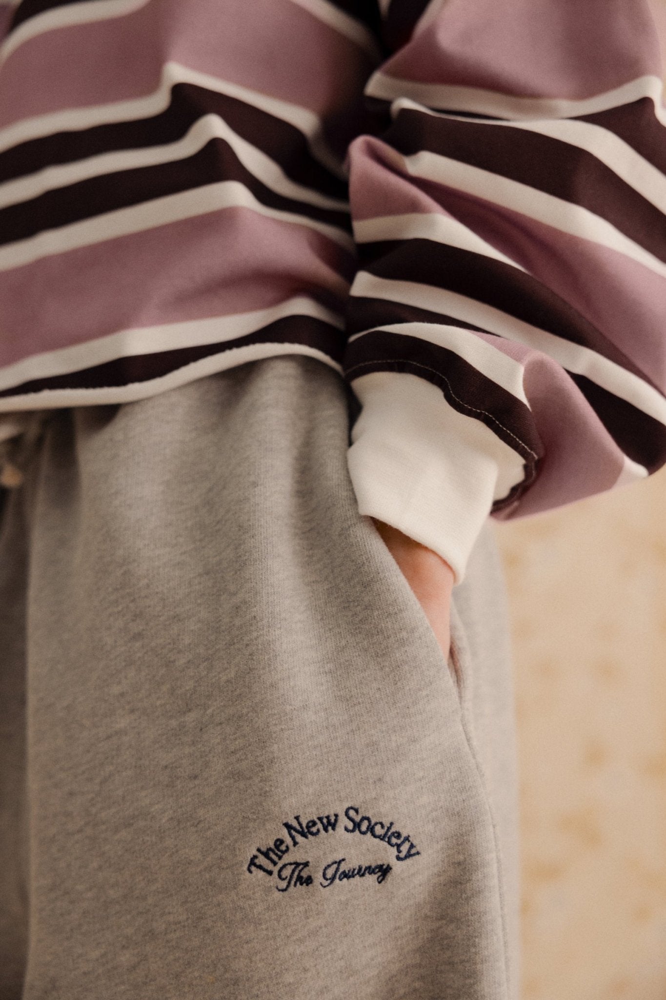 Mochi Teen Jogging Light Grey Melange van The New Society | Kids Conceptstore Le Fanfare