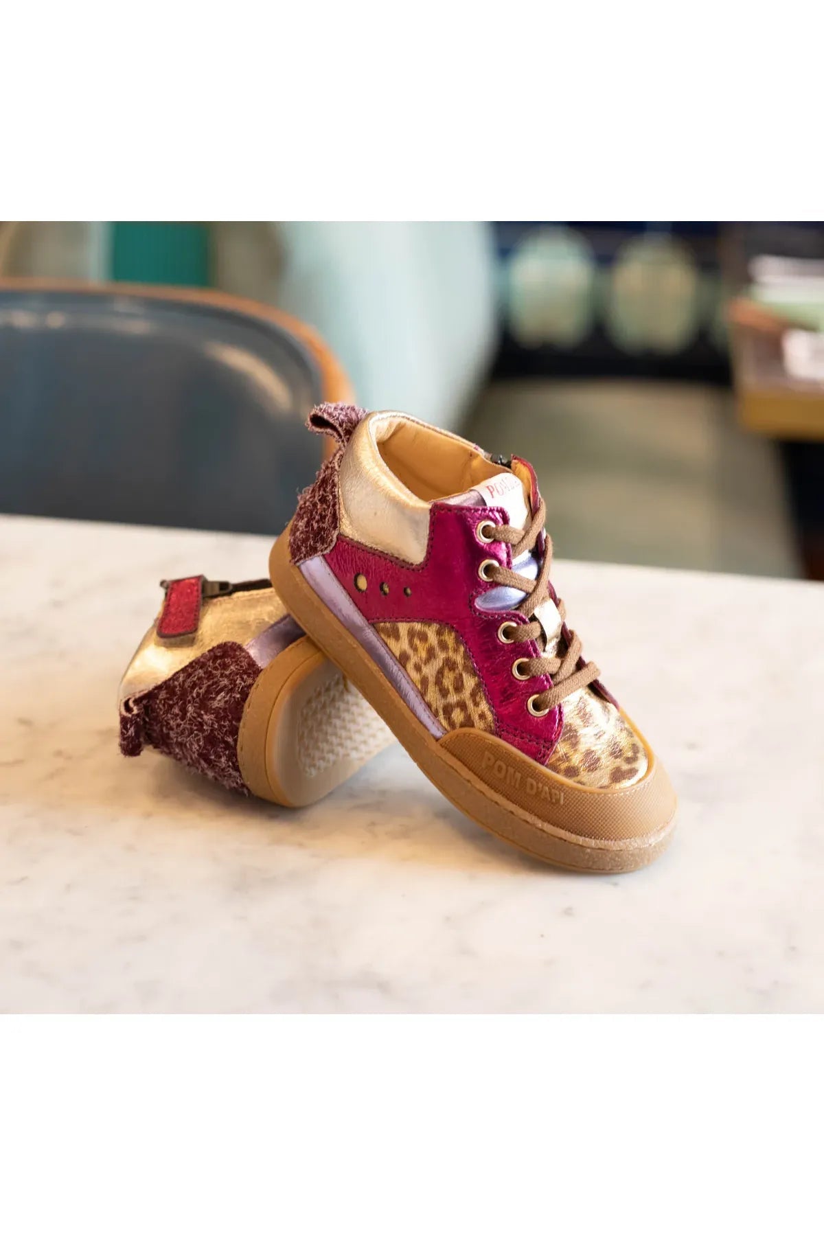 Mousse Bump Laminato - Leo-Fushia van POM D'API | Kids Conceptstore Le Fanfare