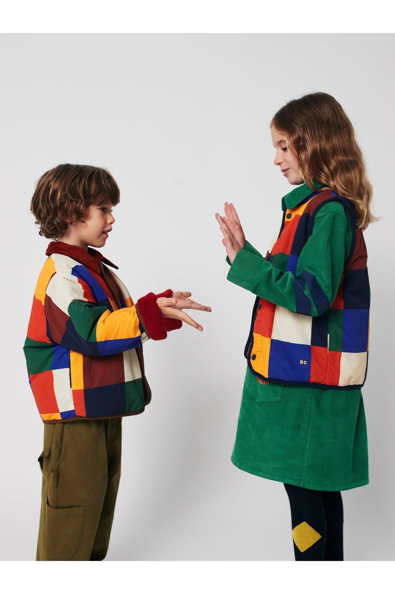 Multicolor Tiles reversible vest Multicolor van Bobo Choses | Kids Conceptstore Le Fanfare