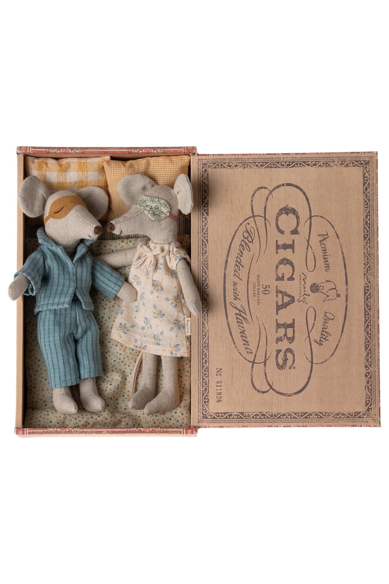 Mum And Dad Mice In Cigarbox van Maileg | Kids Conceptstore Le Fanfare
