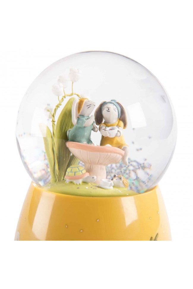 Muzikale sneeuwbol - Trois Petits Lapins van Moulin Roty | Kids Conceptstore Le Fanfare