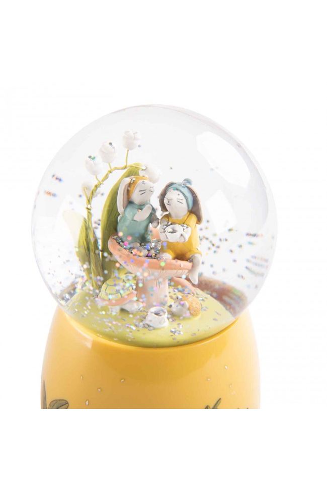 Muzikale sneeuwbol - Trois Petits Lapins van Moulin Roty | Kids Conceptstore Le Fanfare