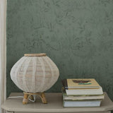 Newbie Wallpaper - Forest Friends - Green van Boråstapeter | Kids Conceptstore Le Fanfare