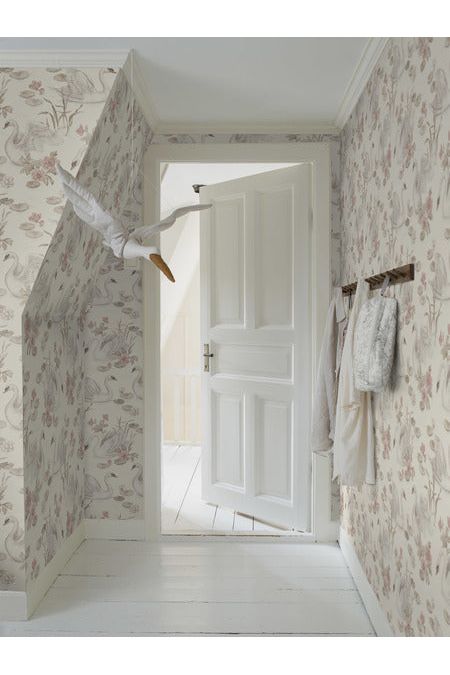 Newbie Wallpaper - Lily Swan - Multi van Boråstapeter | Kids Conceptstore Le Fanfare
