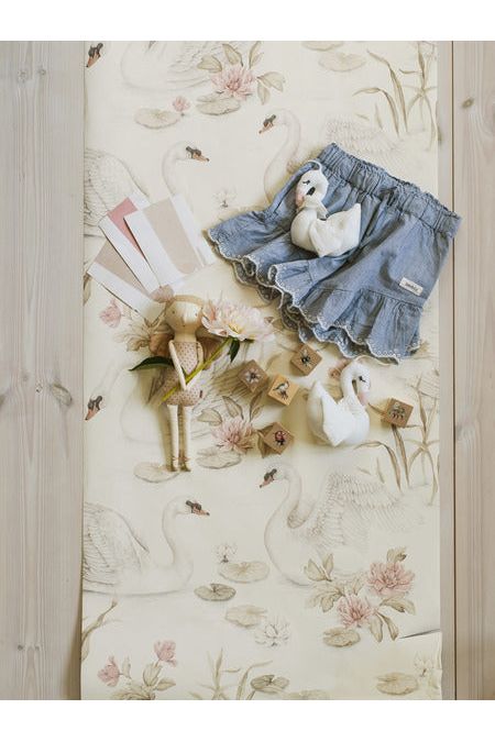 Newbie Wallpaper - Lily Swan - Multi van Boråstapeter | Kids Conceptstore Le Fanfare