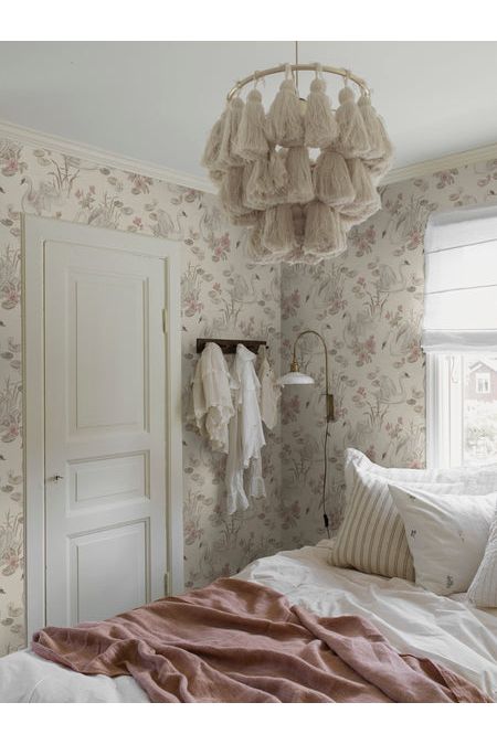 Newbie Wallpaper - Lily Swan - Multi van Boråstapeter | Kids Conceptstore Le Fanfare