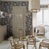 Newbie Wallpaper - Magic Forest - Blue van Boråstapeter | Kids Conceptstore Le Fanfare