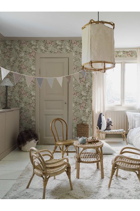 Newbie Wallpaper - Magic Forest - Green van Boråstapeter | Kids Conceptstore Le Fanfare