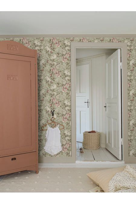 Newbie Wallpaper - Magic Forest - Green van Boråstapeter | Kids Conceptstore Le Fanfare