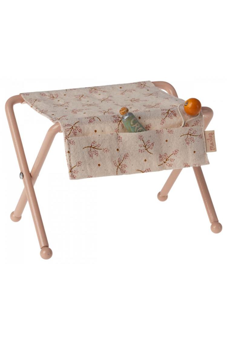Nursery Table, Baby Mouse - Rose van Maileg | Kids Conceptstore Le Fanfare