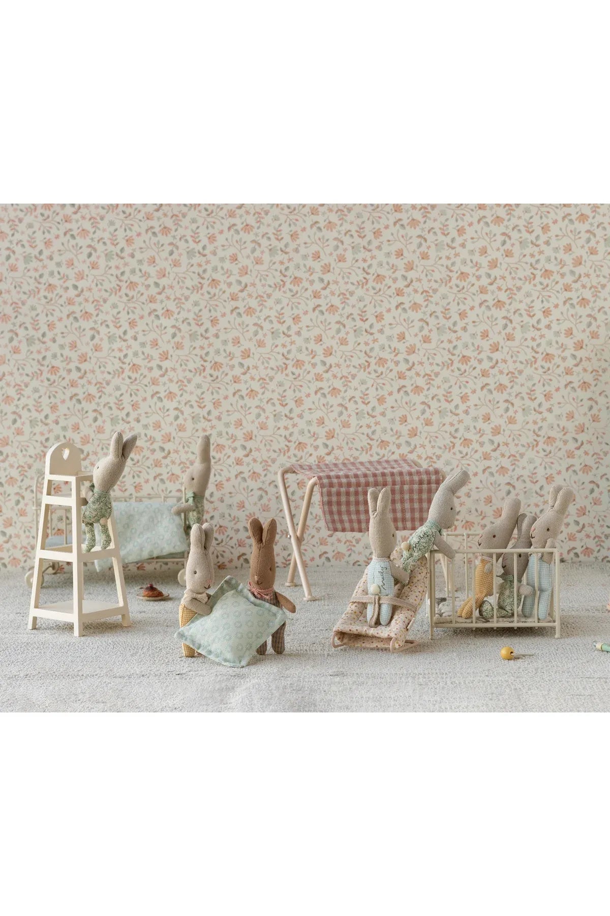 Nursery table, Micro van Maileg | Kids Conceptstore Le Fanfare