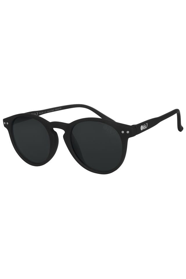 OKKY sunglasses - Round - Orca Black van Okky Eyewear | Kids Conceptstore Le Fanfare