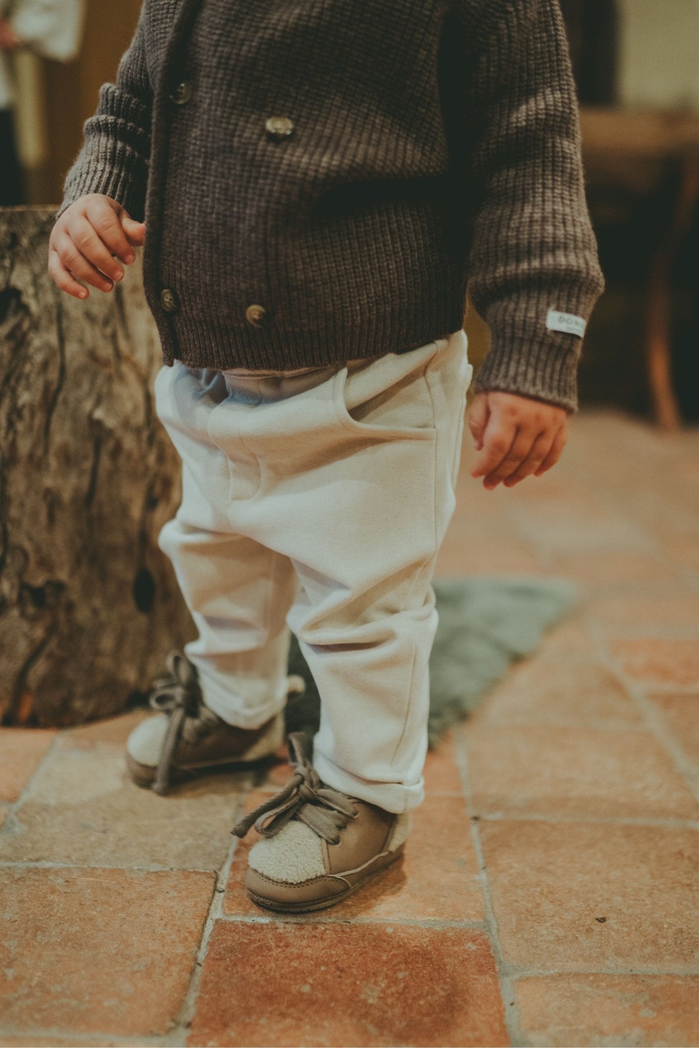 Olb Trousers - Warm White van Donsje Amsterdam | Kids Conceptstore Le Fanfare