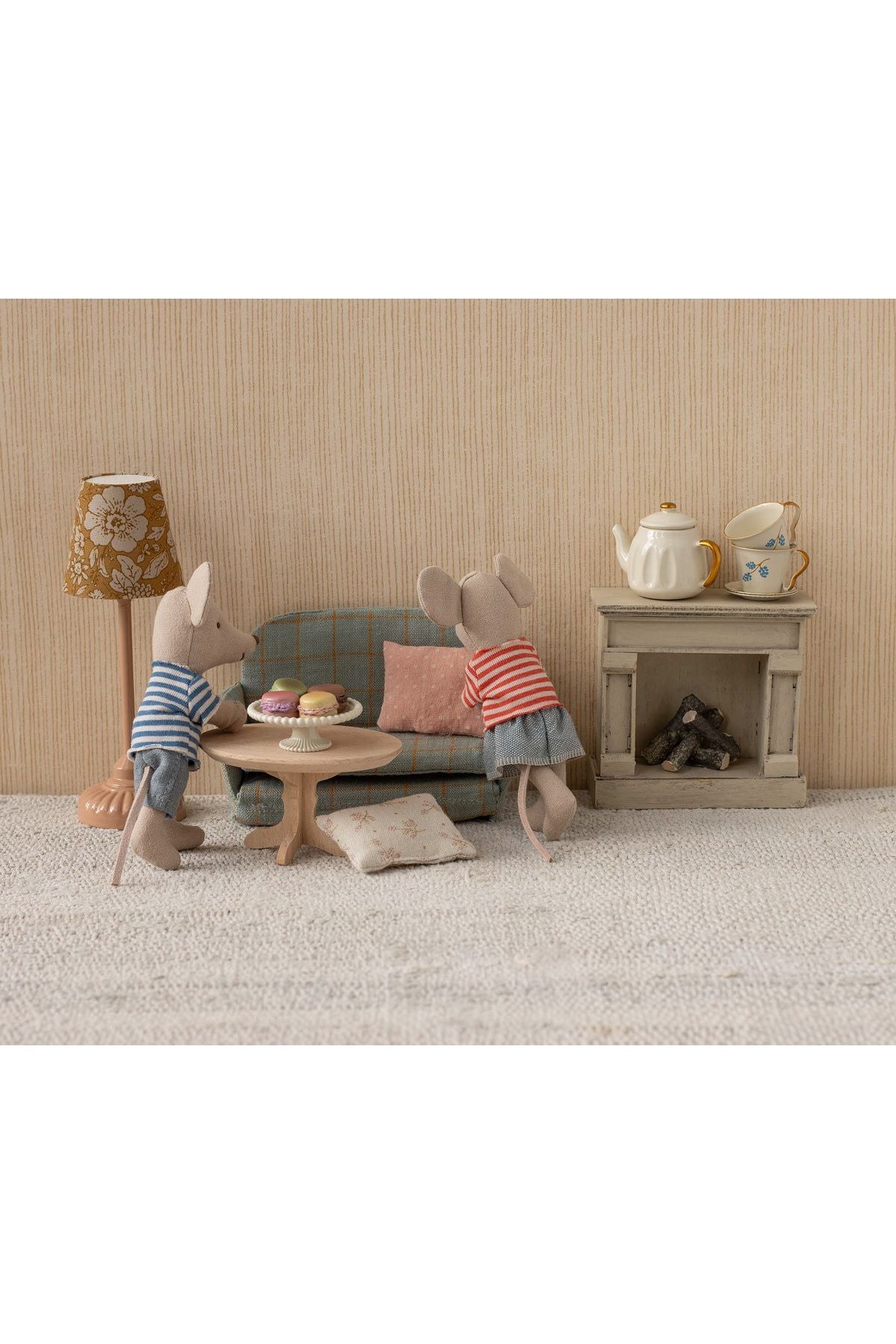 Oval coffee table, Mouse - Nature van Maileg | Kids Conceptstore Le Fanfare
