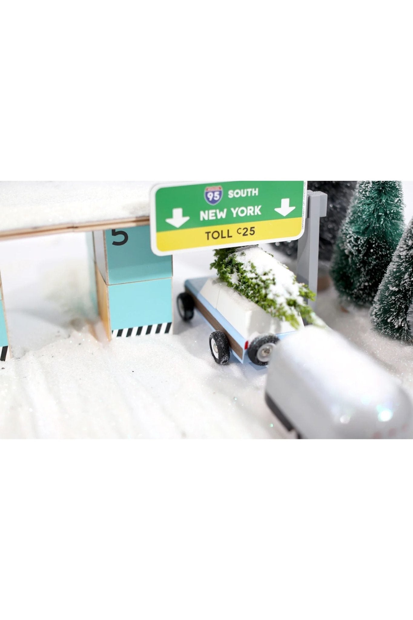 Pioneer van Candylab Toys | Kids Conceptstore Le Fanfare