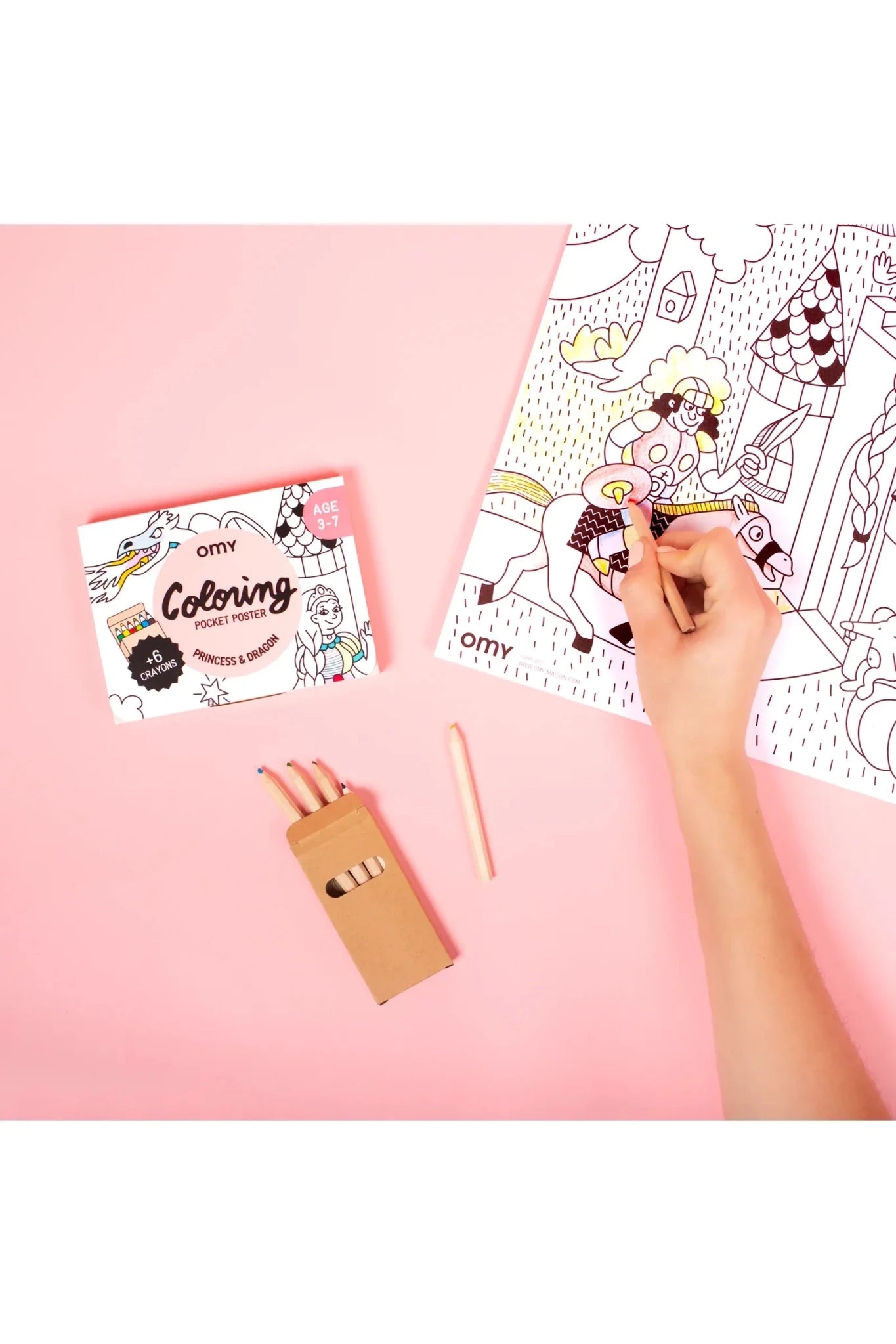Pocket colorings + 1 display Princesses & Dragon van OMY | Kids Conceptstore Le Fanfare