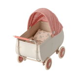 Pram. Micro - Coral van Maileg | Kids Conceptstore Le Fanfare