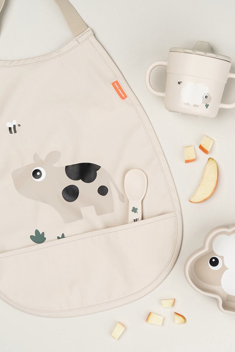 Pull-over bib | Tiny farm - Sand van Done by Deer | Kids Conceptstore Le Fanfare