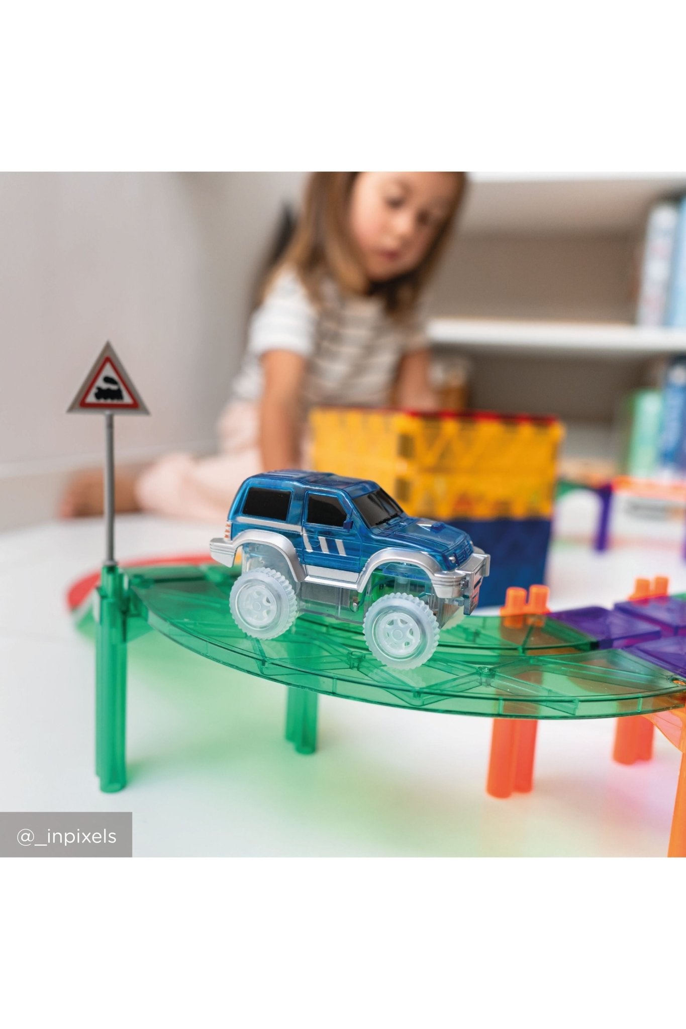Race Track Add-on Curves Intense | 15 Stuks van Cleverclixx | Kids Conceptstore Le Fanfare