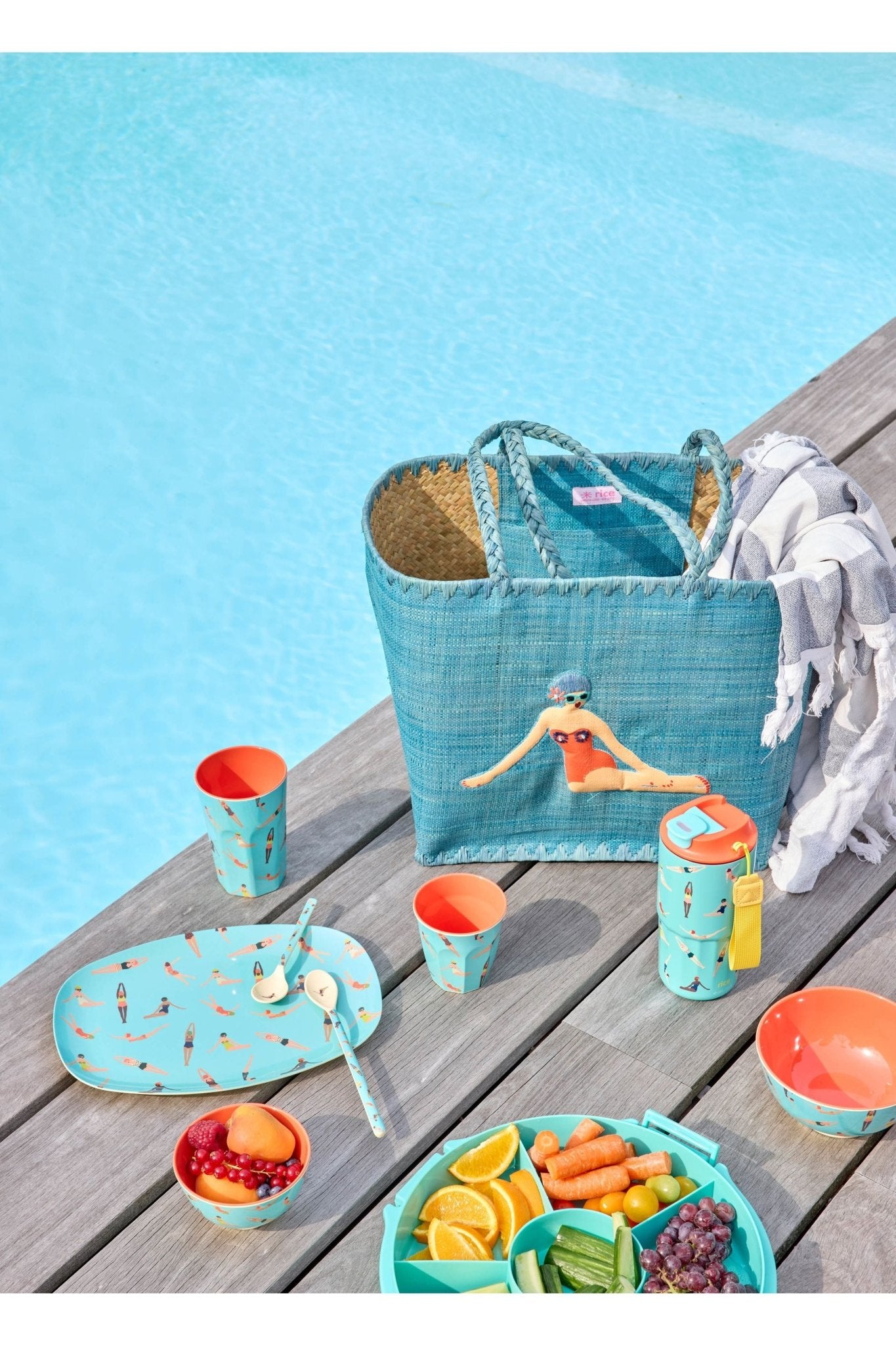 Raffia Bag in Blue with Lady Swimster and Raffia Handles van Rice | Kids Conceptstore Le Fanfare