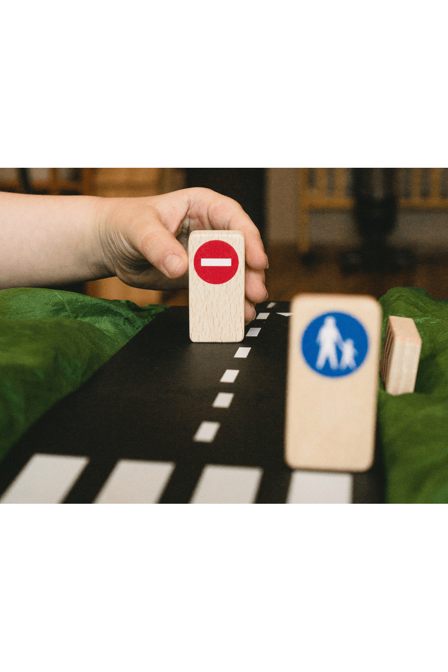 Roadblocks - Verkeersborden van Waytoplay | Kids Conceptstore Le Fanfare