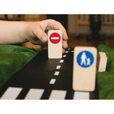 Roadblocks - Verkeersborden van Waytoplay | Kids Conceptstore Le Fanfare