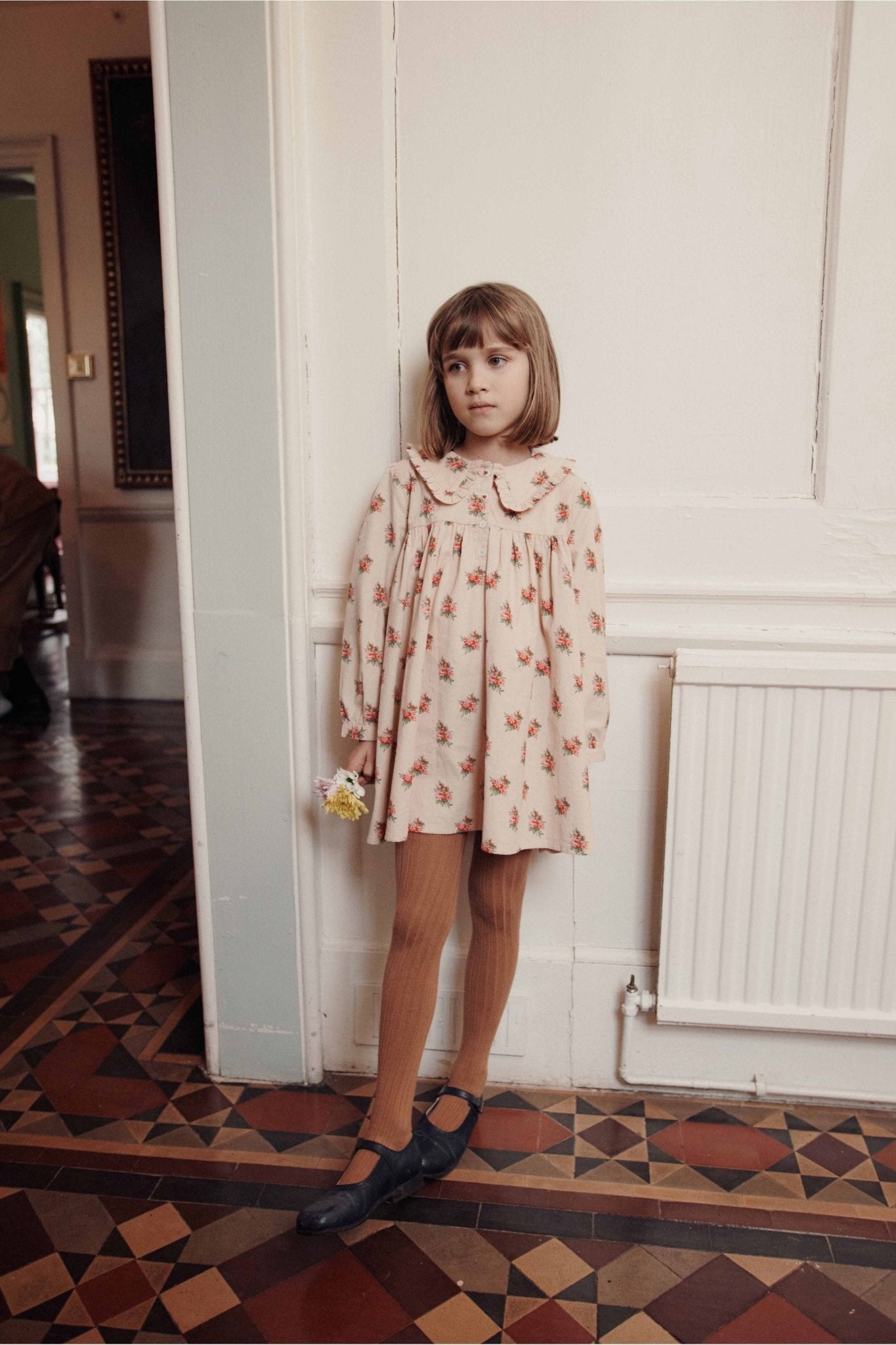 Robe ample col volant - Fleurs des bois van Emile et Ida | Kids Conceptstore Le Fanfare