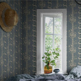 Alexandra, Misty Blue