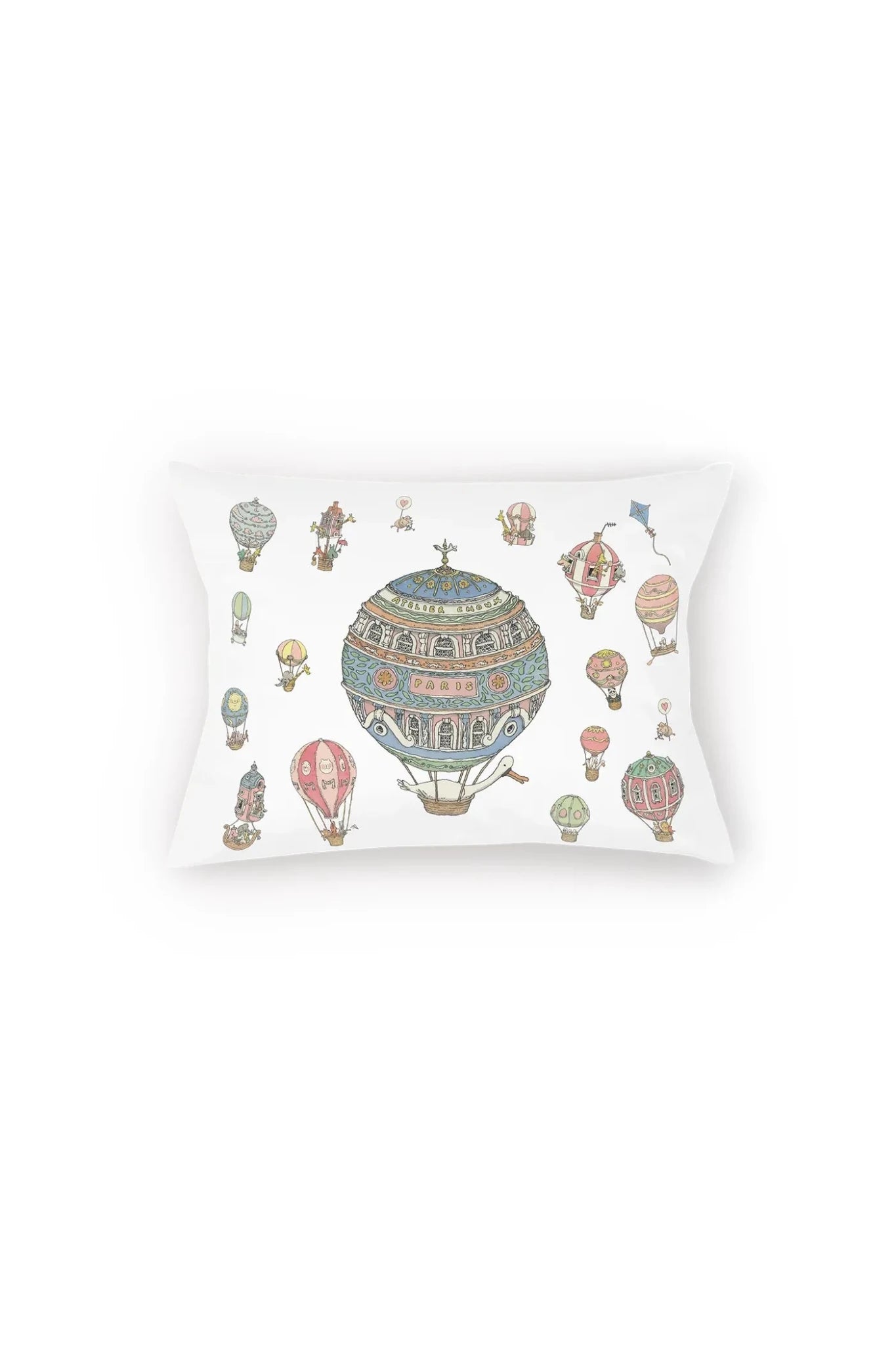 Satin Cushion - Hot Air Balloons van Atelier Choux | Kids Conceptstore Le Fanfare