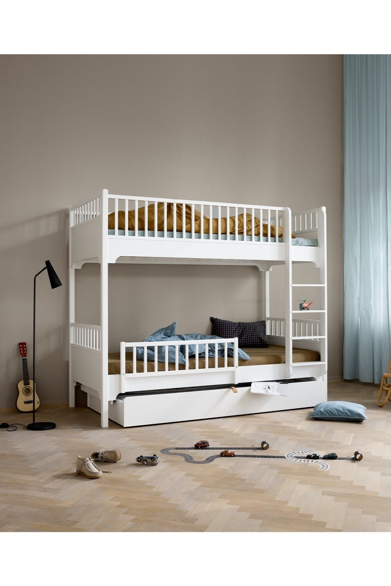 Seaside Classic bed guard van Oliver Furniture | Kids Conceptstore Le Fanfare