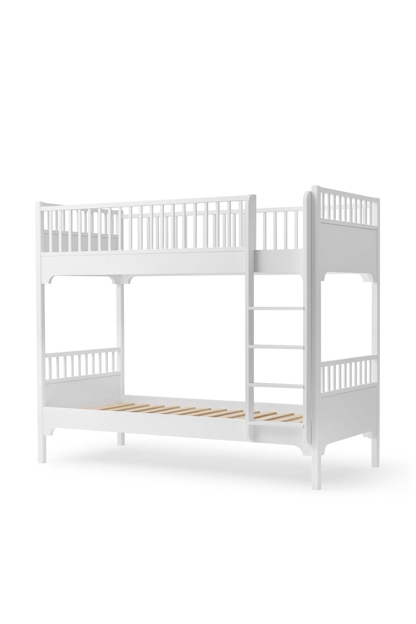 Seaside Classic bunk bed 90x200 cm w. vertical ladder van Oliver Furniture | Kids Conceptstore Le Fanfare