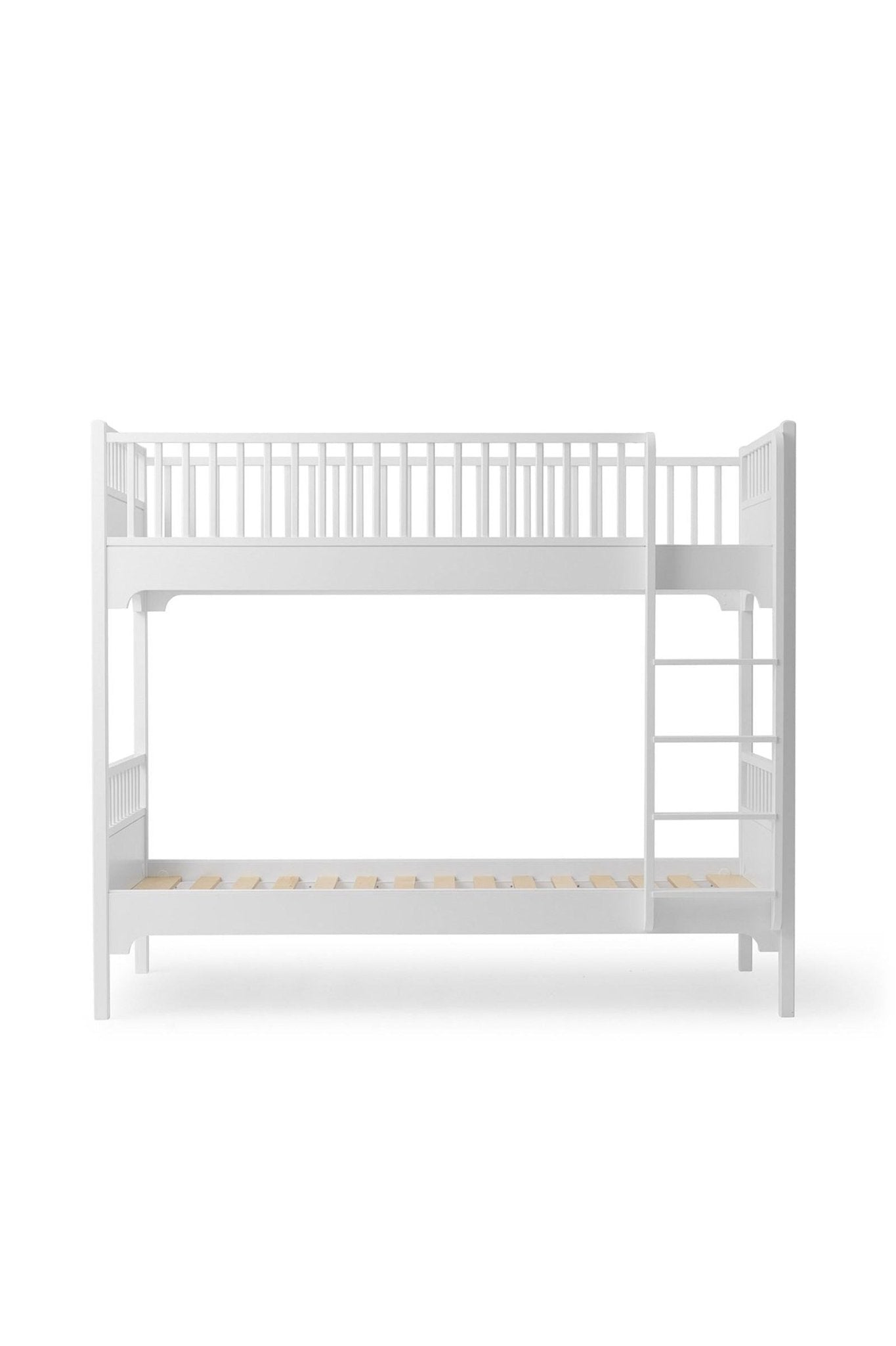 Seaside Classic bunk bed 90x200 cm w. vertical ladder van Oliver Furniture | Kids Conceptstore Le Fanfare