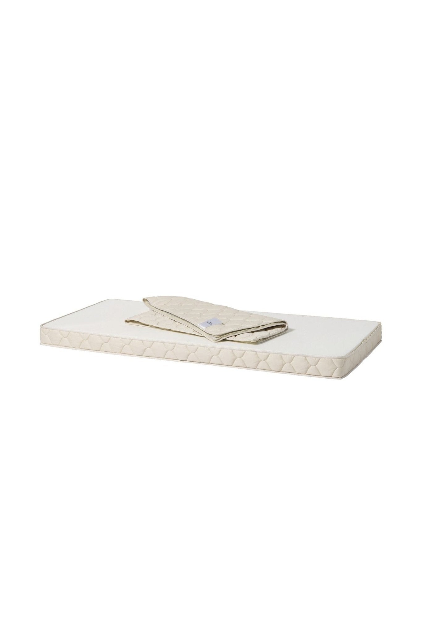 Seaside Mattress, Classic beds (200 cm) van Oliver Furniture | Kids Conceptstore Le Fanfare