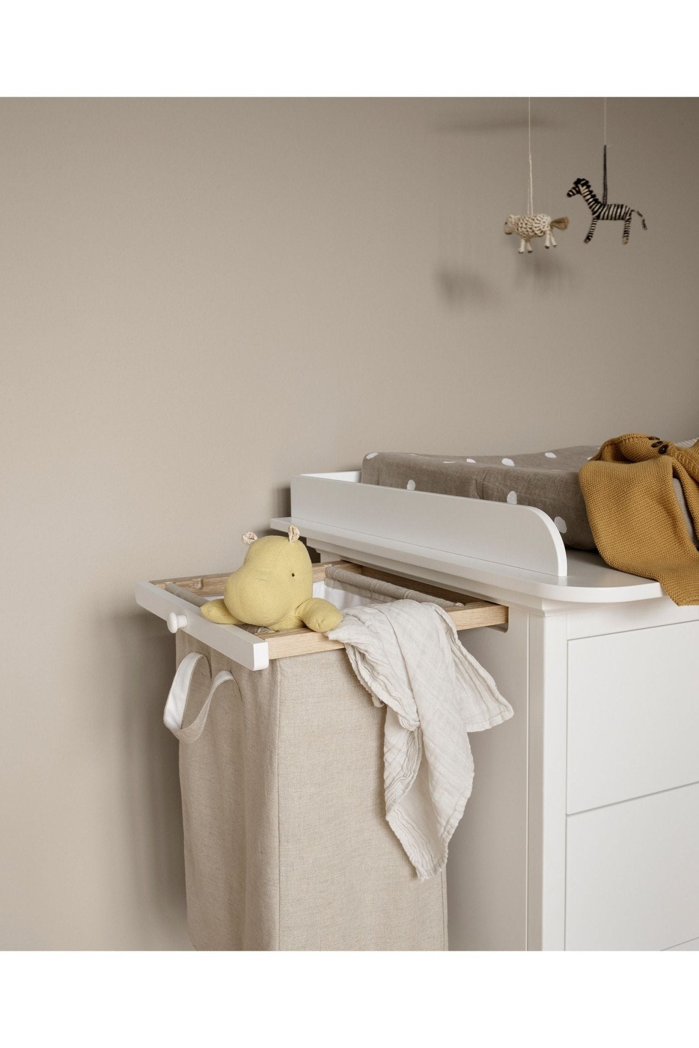 Seaside Two pull-outs & laundry bag for 021325/021326 van Oliver Furniture | Kids Conceptstore Le Fanfare