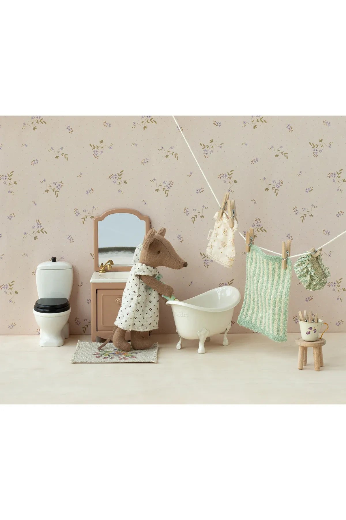 Sink dresser, Mouse - Dark Powder van Maileg | Kids Conceptstore Le Fanfare