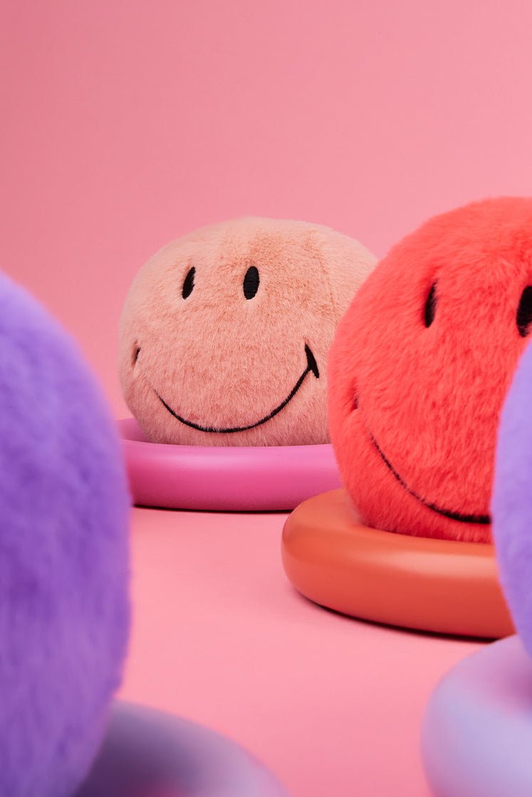 Smiley ECO Fuzzy - Pink van BON TON TOYS | Kids Conceptstore Le Fanfare