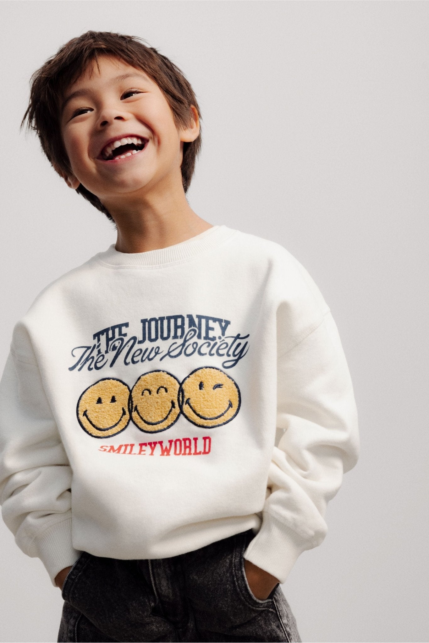 Smiley Sweatshirt Whisper White van The New Society | Kids Conceptstore Le Fanfare