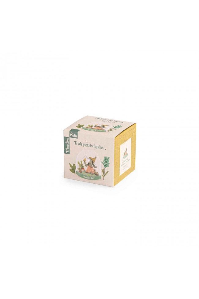Sneeuwbol - Trois Petits Lapins van Moulin Roty | Kids Conceptstore Le Fanfare