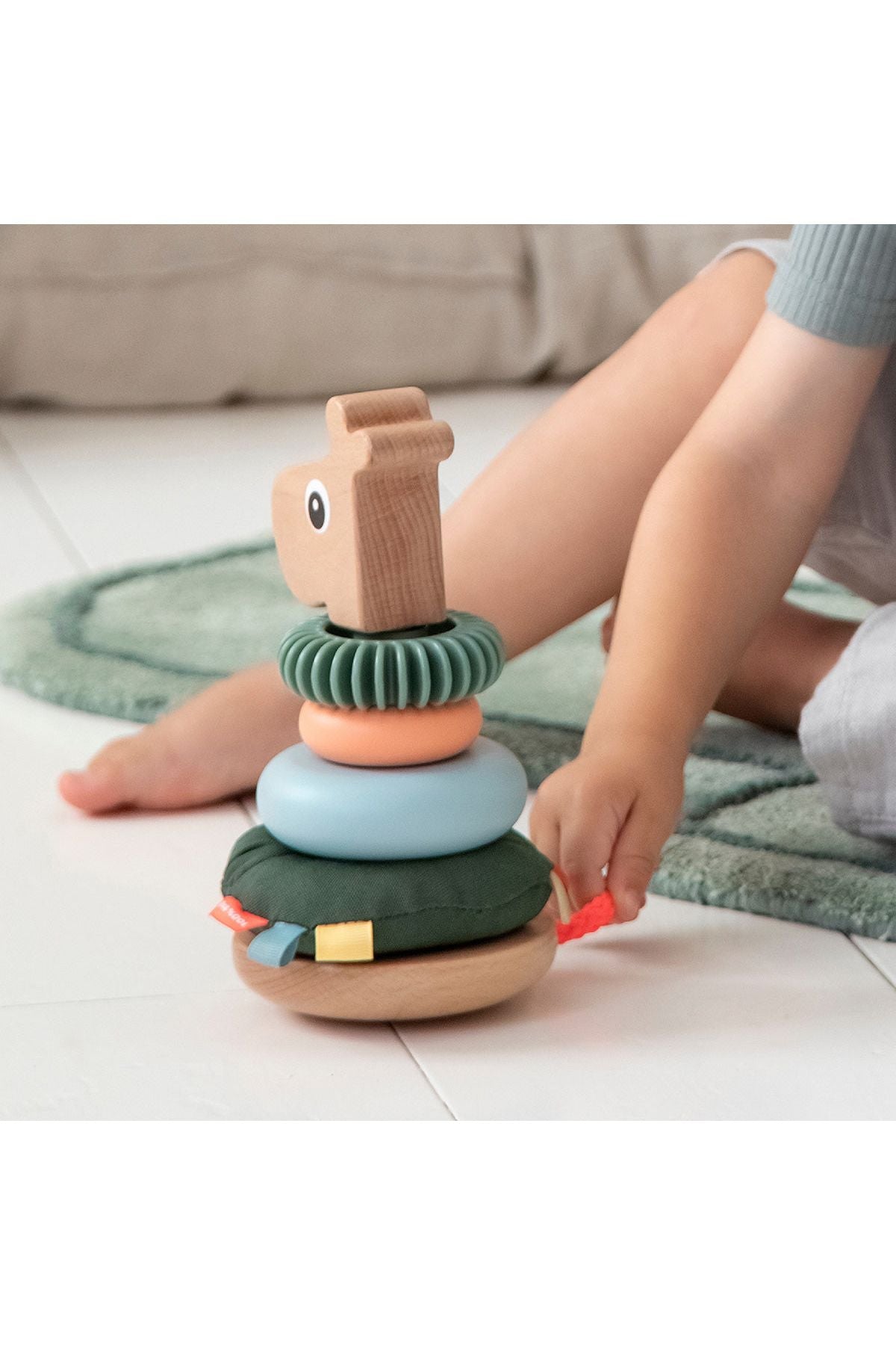 Stacking tower | Raffi - Colour mix van Done by Deer | Kids Conceptstore Le Fanfare