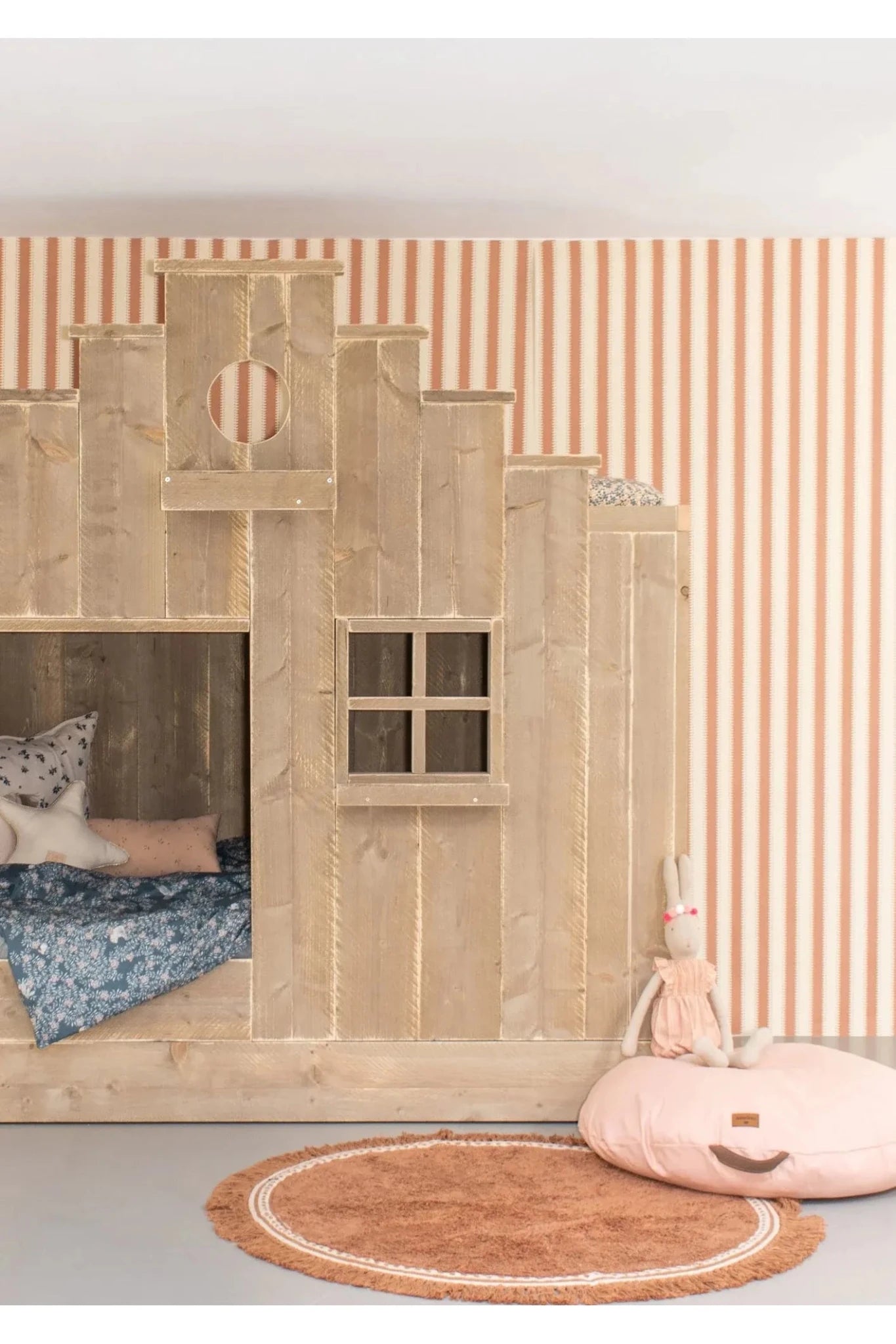 Stapelbed met trapgevel Bowie van Saartje Prum | Kids Conceptstore Le Fanfare