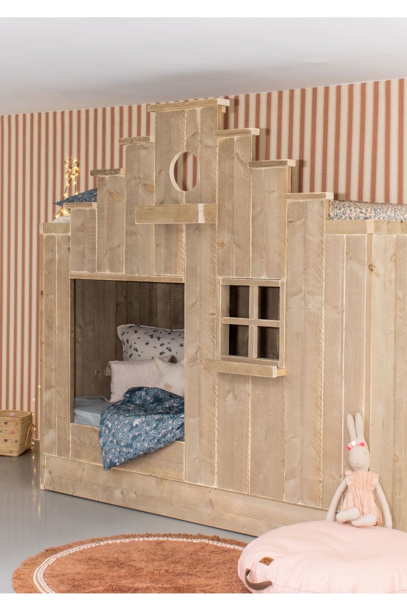Stapelbed met trapgevel Bowie van Saartje Prum | Kids Conceptstore Le Fanfare