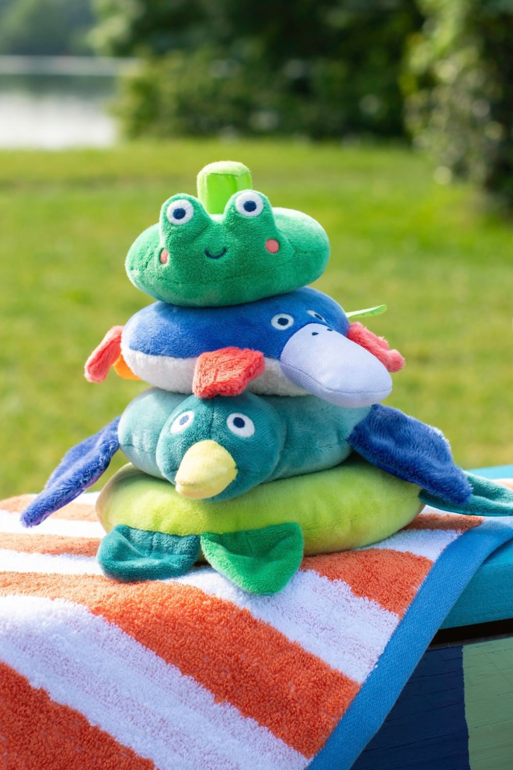 Stapeldieren van stof - La mare aux grenouilles van Moulin Roty | Kids Conceptstore Le Fanfare