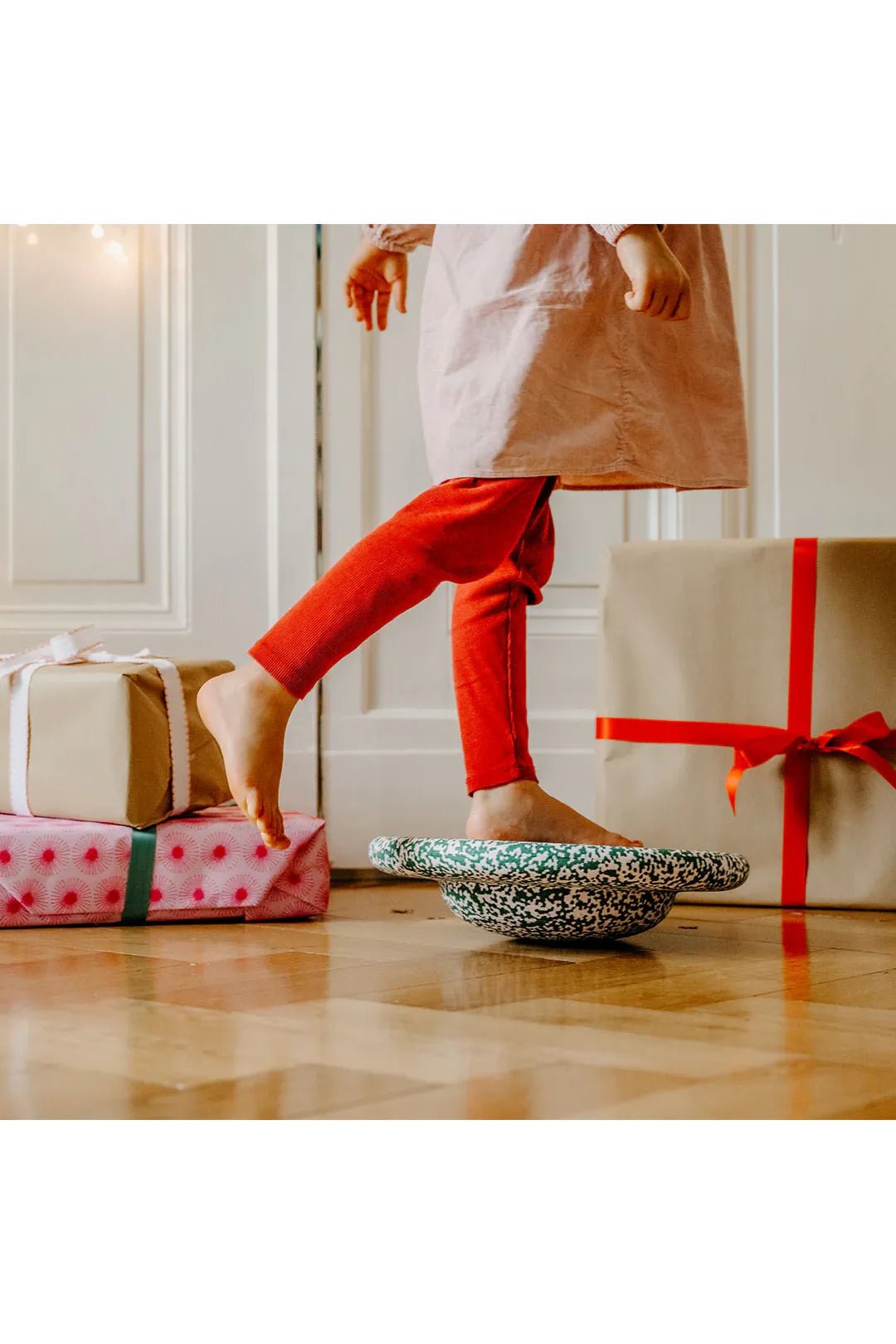 Stapelstein Board - Dark green & Blush van Stapelstein | Kids Conceptstore Le Fanfare