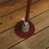 Sticklight Floor Stand - Oxide Red van Weltevree | Kids Conceptstore Le Fanfare