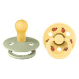 STUDIO Colour 2 Pack - round - Ladybug - Sage/Pale Butter van BIBS | Kids Conceptstore Le Fanfare