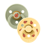 STUDIO Colour 2 Pack - round - Ladybug - Sage/Pale Butter van BIBS | Kids Conceptstore Le Fanfare