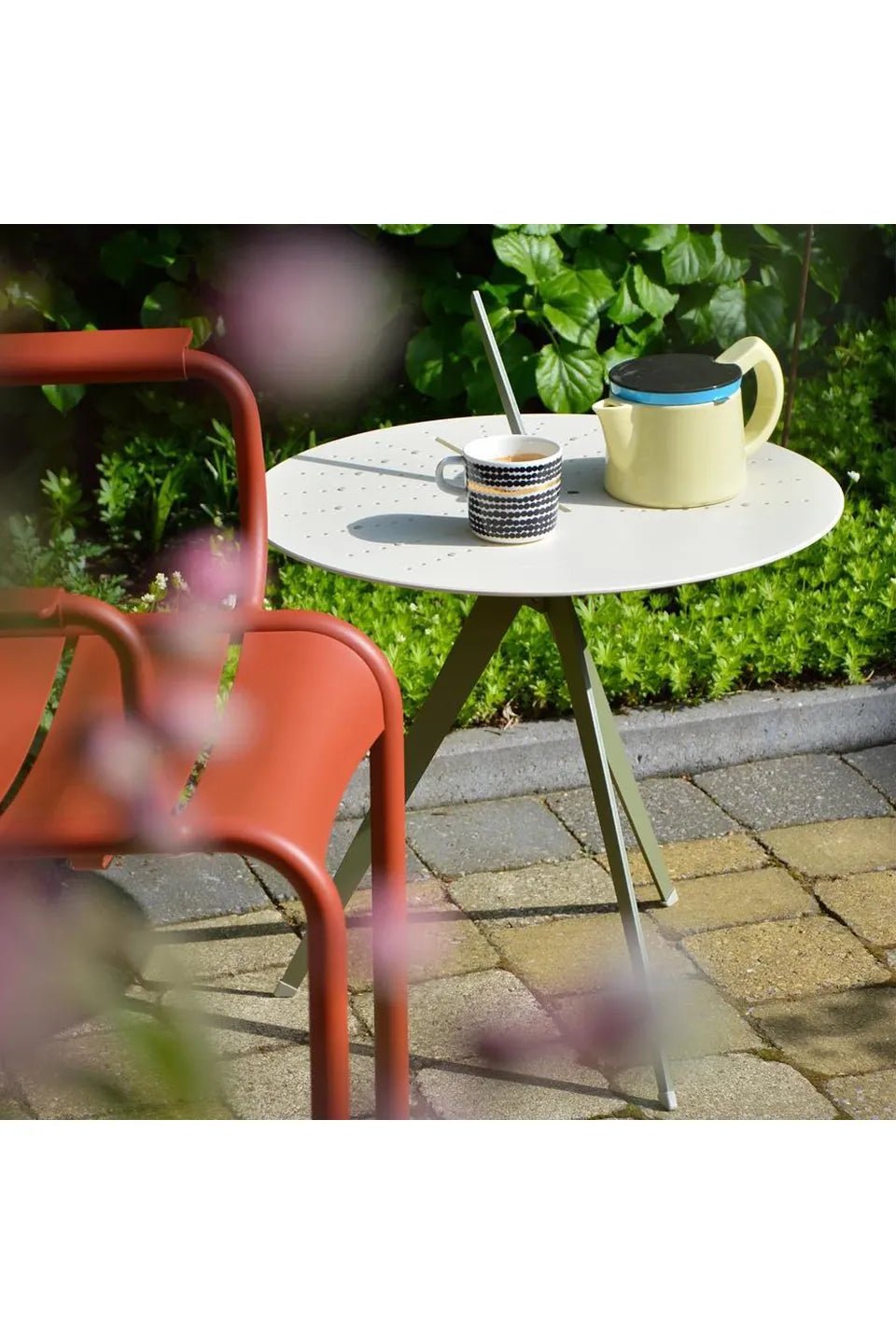 Sundial Table - Green van Weltevree | Kids Conceptstore Le Fanfare