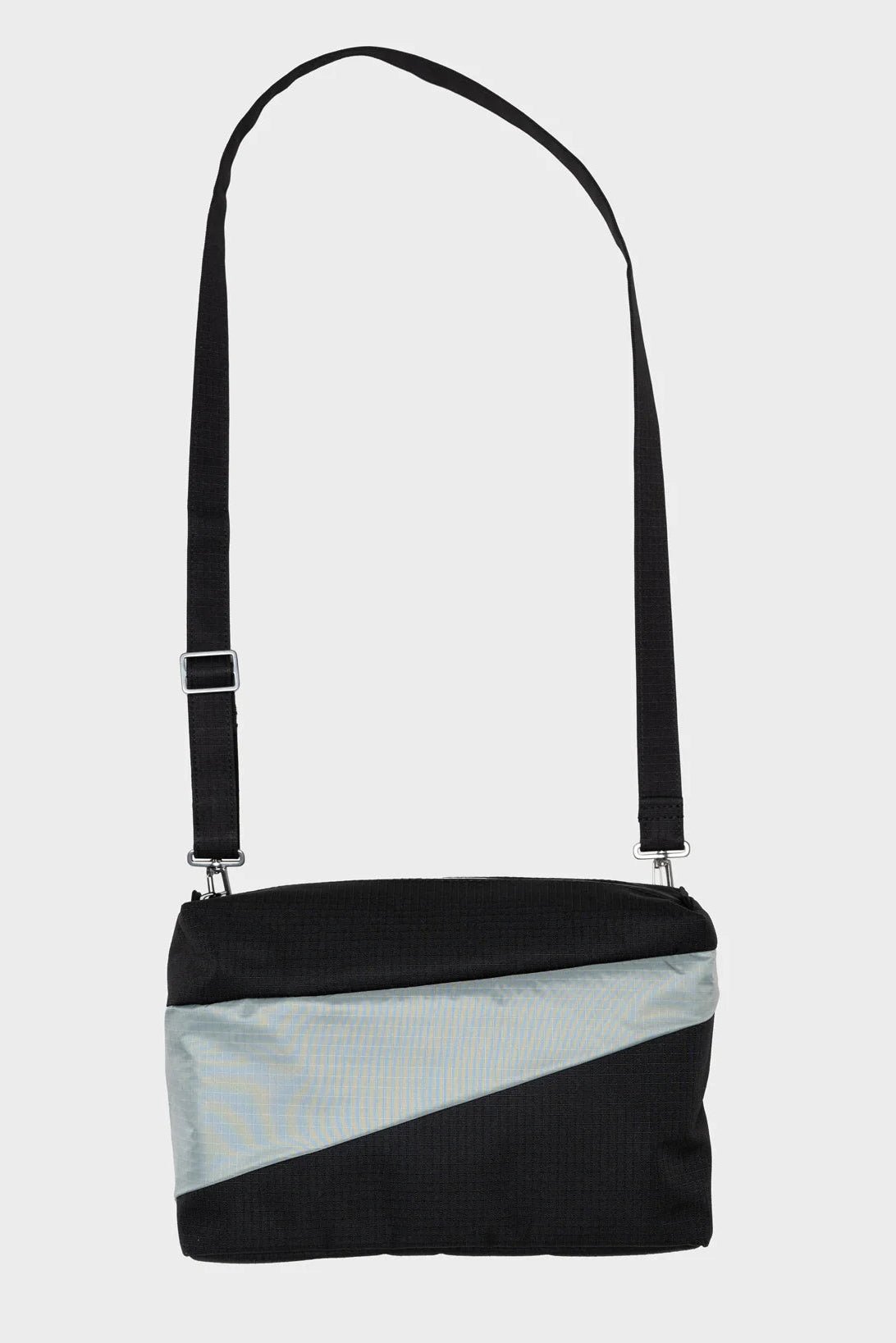The New Bum Bag Black & Grey Medium van SUSAN BIJL | Kids Conceptstore Le Fanfare